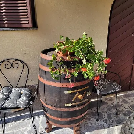 Tatil Evi Farm ,zidanica ,joli